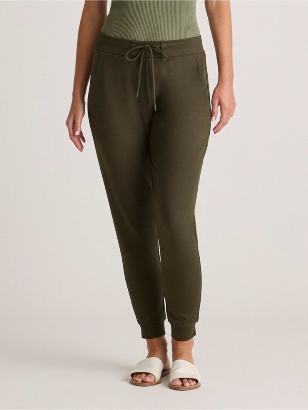 Quince Olive Green Ultra-Stretch Ponte Jogger Pants Size Large